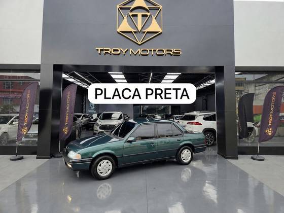 CHEVROLET MONZA 2.0 EFI GLS 8V GASOLINA 4P MANUAL CHEVROLET MONZA 2.0 EFI GLS 8V GASOLINA 4P MANUAL